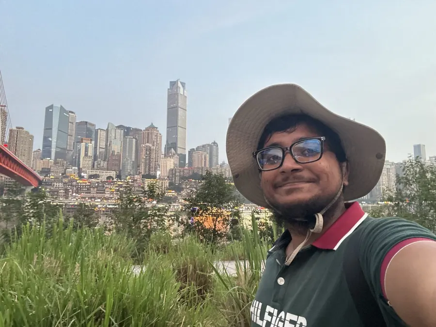 আহসান আল হিশাম, Chongqing-এ